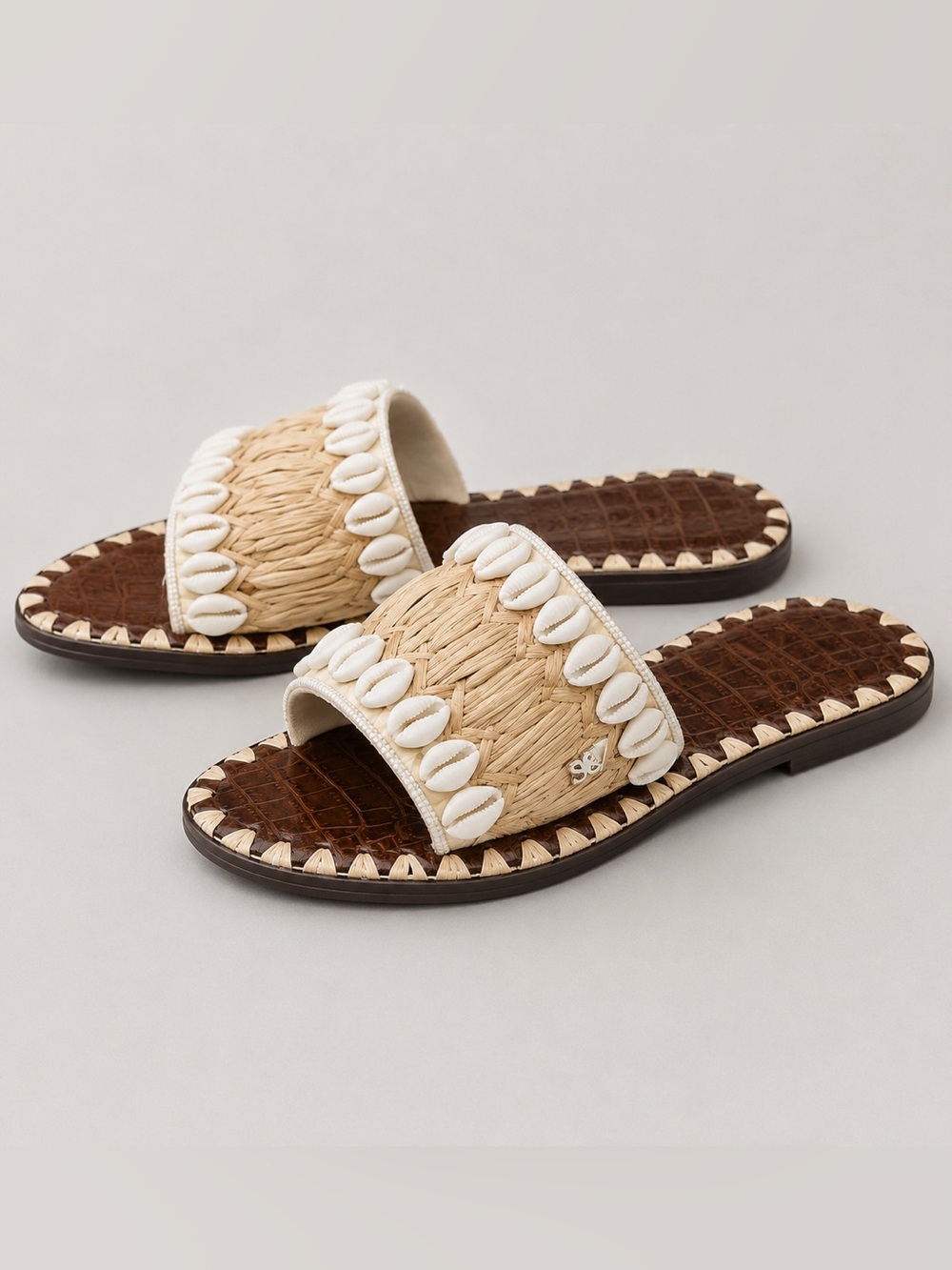 Sam Edelman Gale Shell-Embellished Slide Sandals - Picture 3 of 8